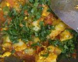A picture of step 5 of Rasile dahi aloo.