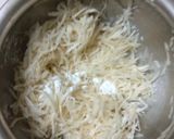 A picture of step 3 of Aloo Lachha Katori Chat.