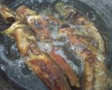 Foto langkah ke 3 dari resep Lele Goreng Bumbu Marinasi.