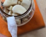 Foto del paso 6 de la receta: Ajos fermentados para una microbiota feliz 🥳de la saga #lafarmaciaentucocina 🧄🫚🍯 🍋