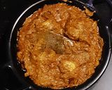 A picture of step 4 of Mushroom tikka masala, tawa roti, salad.