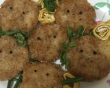 Hình bước làm 4 của món Cơm chiên giòn ăn kèm trứng cuộn (Onigiri chiên giòn)
