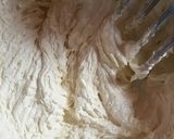 A picture of step 2 of Lemon cake.