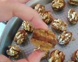 Foto del paso 3 de la receta: Nueces confitadas y chocolatadas