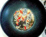 A picture of step 2 of Crispy Fried Dory Fish with Black Pepper.