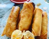 A picture of step 5 of Chicken Spring Rolls (Fried).