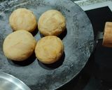 A picture of step 4 of Litti -chokha.