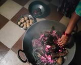 लिट्टी चोखा(LITTI CHOKHA RECIIPE IN HINDI) रेसिपी चरण 2 फोटो