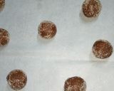 A picture of step 5 of Christmas ginger cookies.