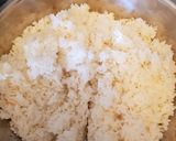 Hình bước làm 1 của món Paella (Cơm Chiên Tây Ban Nha)