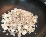 明太子絲瓜海鮮燉飯的食譜步驟1照片