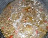 Foto del paso 4 de la receta: Riñoncitos con arroz, vino ajo y perejil