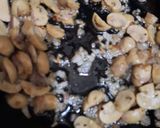 A picture of step 2 of Steak in Mushroom Sauce.