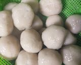Foto langkah ke 3 dari resep Bakso Goreng Nasi Aci.