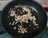 சிகப்பு அரிசி நூடுல்ஸ்(red rice noodles recipe in tamil) ரெசிபி ஸ்டேப் 2 புகைப்படம்