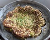 Gambar langkah 7 resipi Kuih Bakar Pandan.