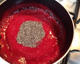Foto del paso 3 de la receta: Barras energéticas de avena, nueces y mermelada de berries con c
