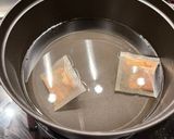 A picture of step 3 of 🇯🇵 Duck hot pot in Japanese broth, Kamo-nabe.