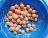Foto langkah ke 2 dari resep Bubur Candil Ubi.