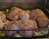 Foto del paso 3 de la receta: Contramuslos de pollo asado con patatas