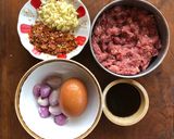 Foto langkah ke 1 dari resep Thai Beef Basil / Pad Kra Pao.