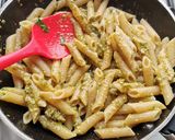 Foto del paso 6 de la receta: Pasta con pesto de pepitas, cilantro y chipotle