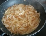 Foto del paso 1 de la receta Pizza queso de cabra y cebolla caramelizada
