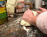 Foto del paso 3 de la receta: Masa para pizza casera sin levadura