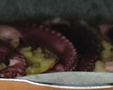 Foto del paso 6 de la receta: Pulpo asado con cama de cebolla y patatas al pimentón de La Vera