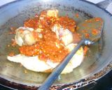 Foto langkah ke 5 dari resep Plecing Ayam Pedass Khas Lombok.