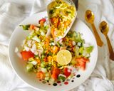 A picture of step 4 of Kara pori chaat (Crunchy and Flavorful Evening Snacks).