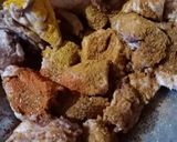 A picture of step 2 of Spicy chicken curry.