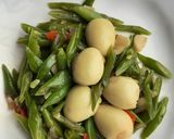 Foto langkah ke 4 dari resep Tumis Buncis Telur Puyuh.