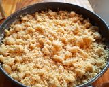 Une image de l'étape 4 de Gateau framboise et chocolat blanc façon crumble.
