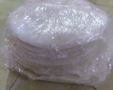 Foto langkah ke 9 dari resep Kulit Pangsit Homemade.