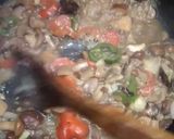 Foto del paso 3 de la receta: Contramuslos de pollo con setas y verduras