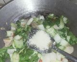 Foto langkah ke 6 dari resep Tumis Pakcoy Lobak.