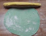 तिरंगा चपाती, समोसे, पराठा (tirangi chapati,sampse,paratha recipe in marathi) रेसिपी स्टेप 2 फोटो 