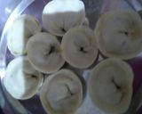 A picture of step 3 of Fried momo chat.