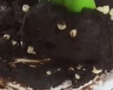 A picture of step 5 of Subway style white chocolate chip cookie.