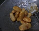 Foto langkah ke 6 dari resep Karamel Singkong Legit.