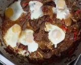 Foto del paso 4 de la receta: Bifes a la criolla, con ensalada guacamole y choclo hervido