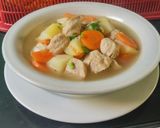 Foto langkah ke 7 dari resep Sop bakso kentang wortel.
