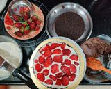 चॉकलेट केक स्ट्राबेरी के साथ (Chocolate cake with strawberry recipe in hindi) रेसिपी चरण 13 फोटो