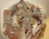 Foto del paso 1 de la receta: Pasta ai calamari (fideos con calamares)