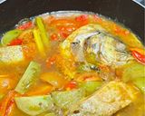 Foto langkah ke 5 dari resep Sup Ikan Kuwe.