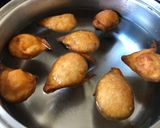 A picture of step 5 of Dahi vada.