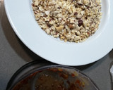 Foto del paso 1 de la receta: Granola de frutos secos y coco con dátiles, hecha en sartén