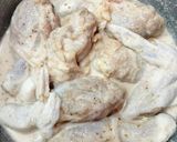 Foto langkah ke 5 dari resep Ayam Goreng Bawang Putih.