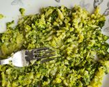 Foto del paso 5 de la receta: Tortilla de patatas y brócoli 🥔🥦
